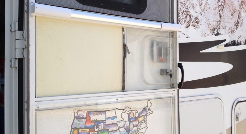 RV Screen Door Cross Bar