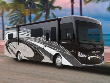 Thor 2017 Palazzo Motorhome