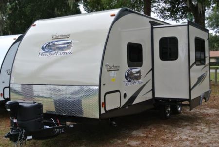 Coachmen Freedom Recall